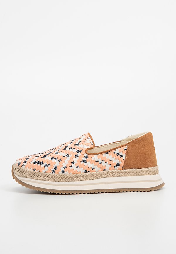 TOMS JOCELYN