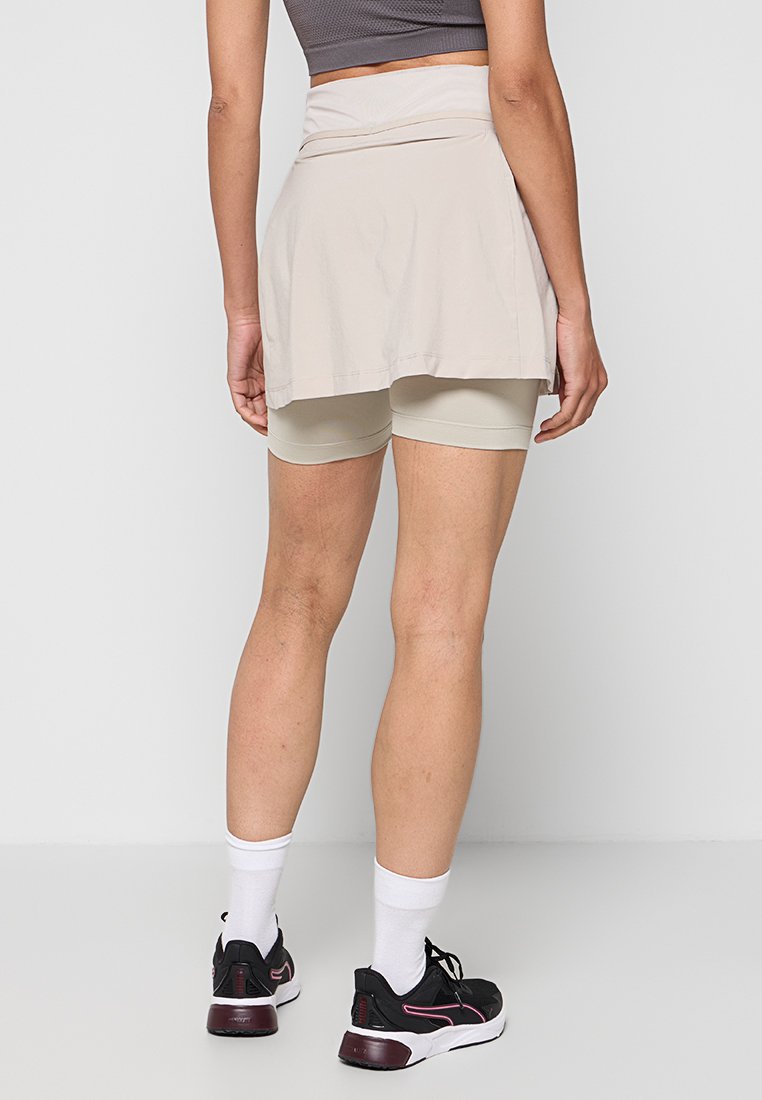 Head PLAY REGULAR FIT