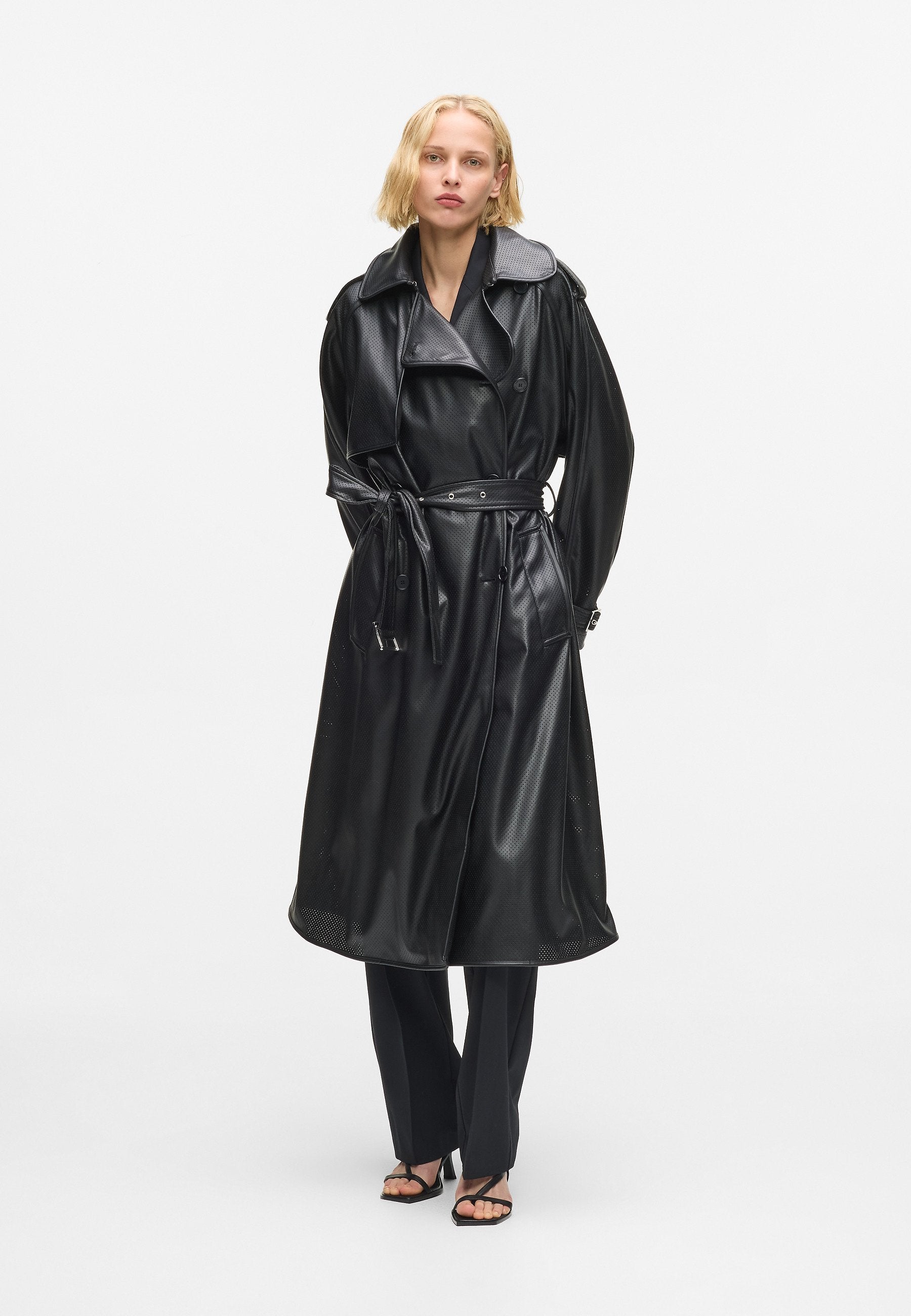 PERFORATED TRENCH Media 4