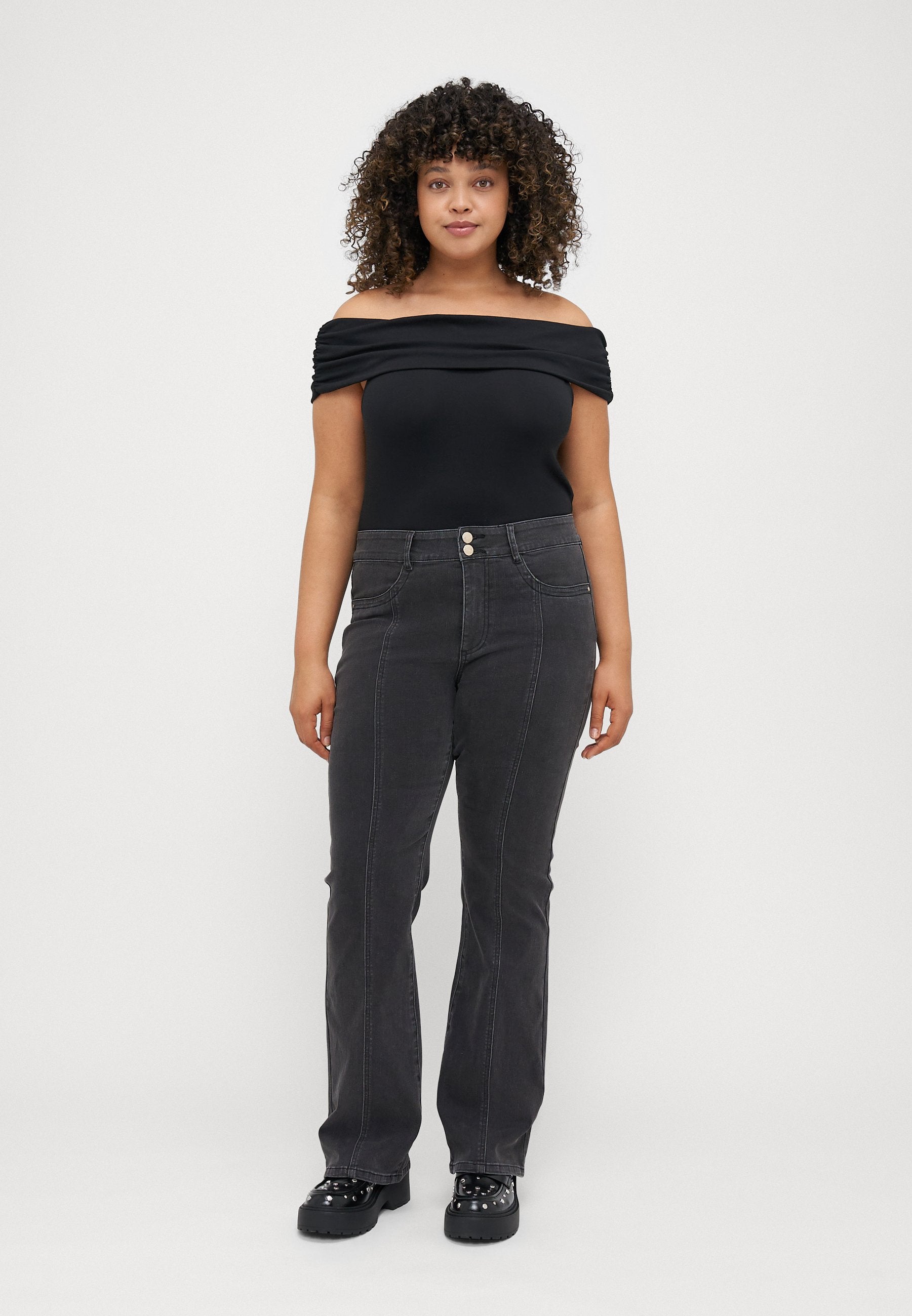 Flared fit CARSALLY Mid waist Media 2