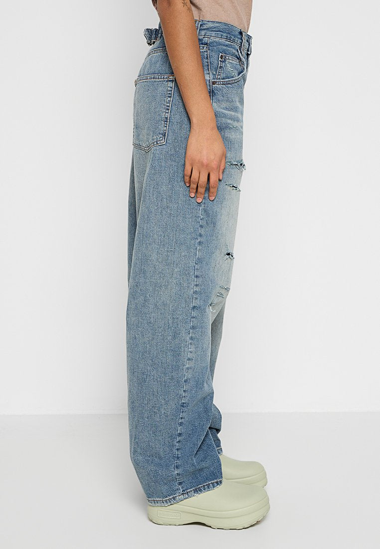BDG Urban Outfitters