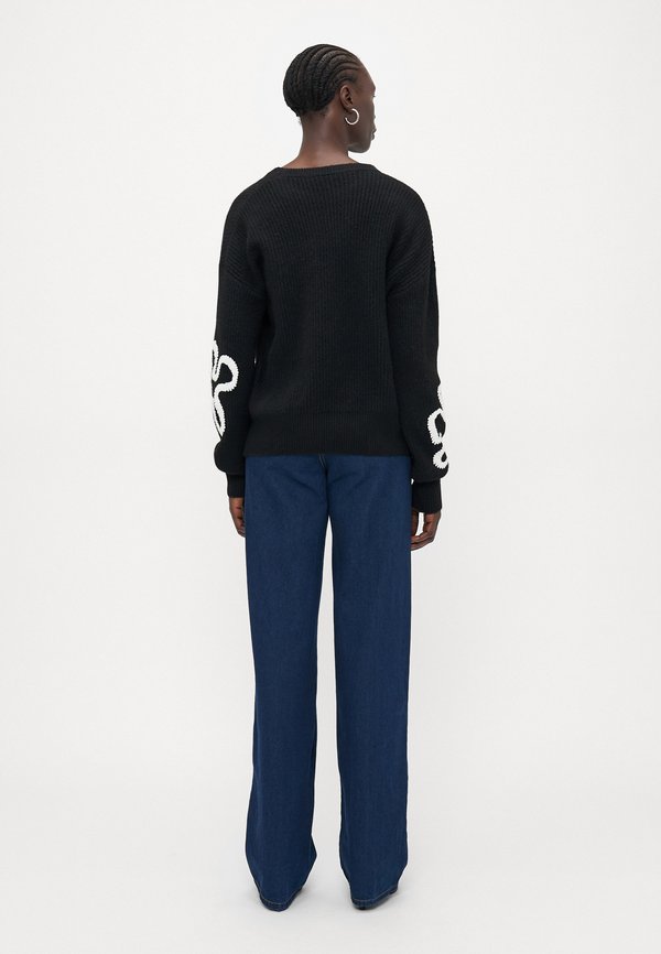 ONLY Tall ONLDAISY STITCH O NECK