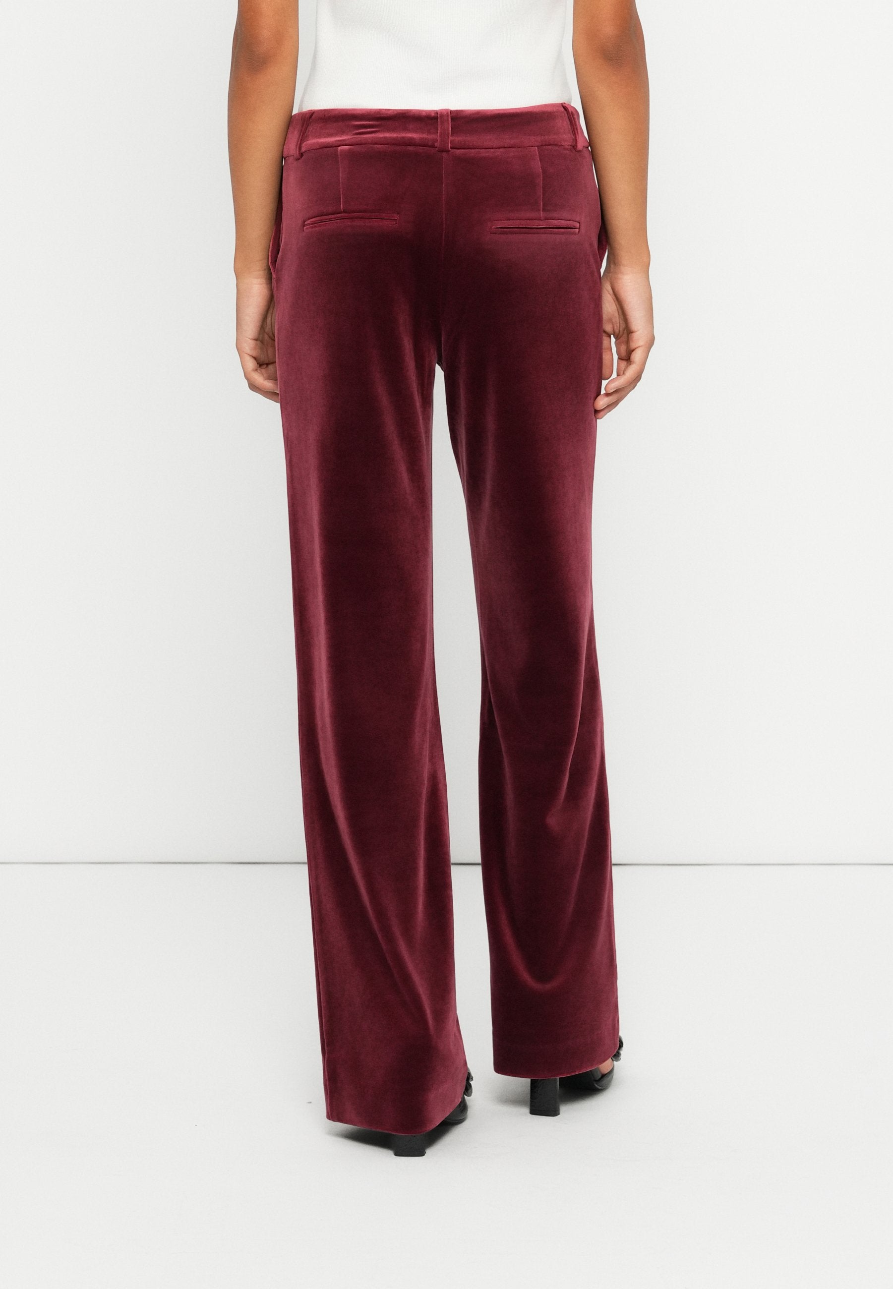 ONLKAYLE ELSY PANT Media 4