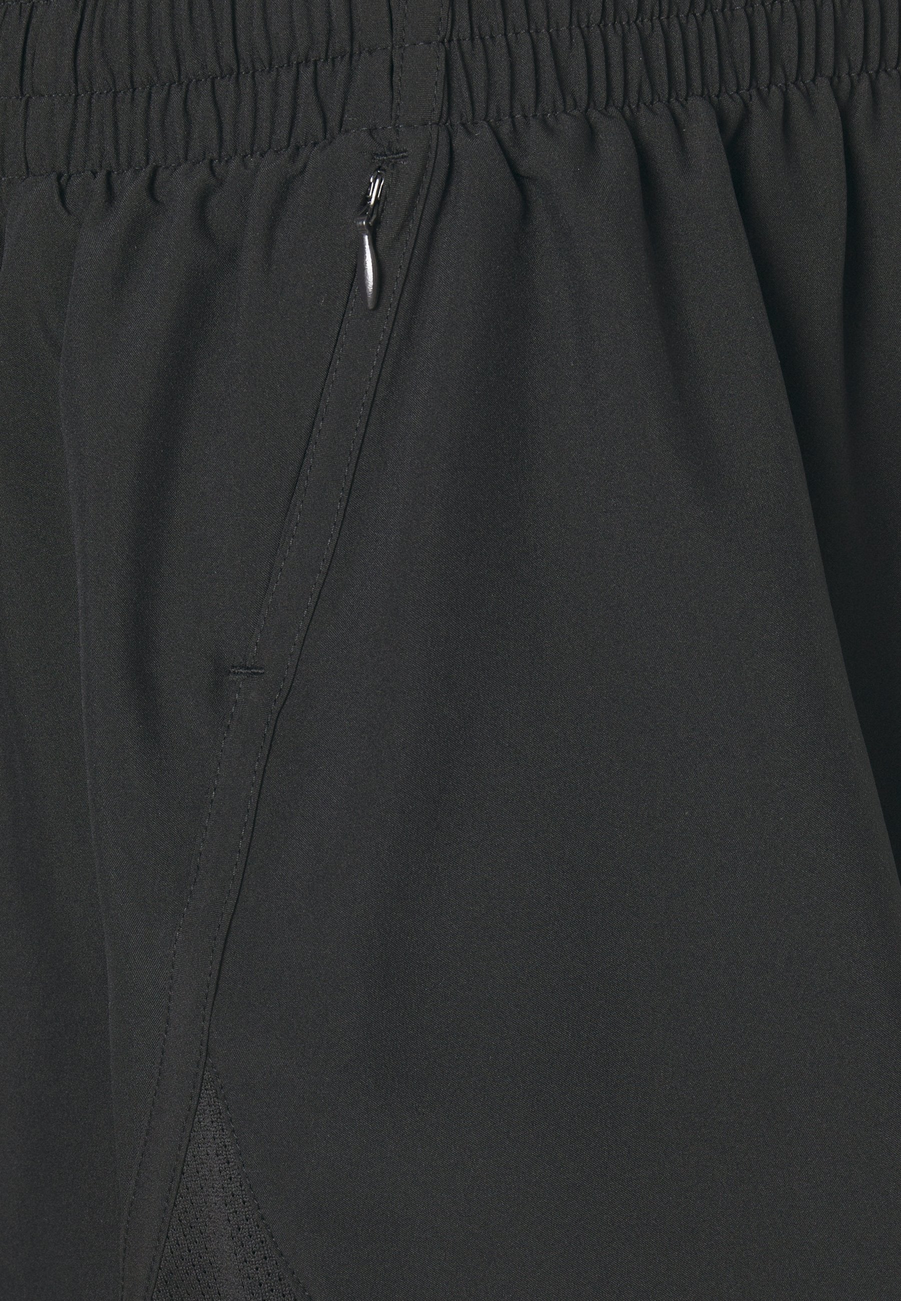 Under Armour FLY BY SHORT