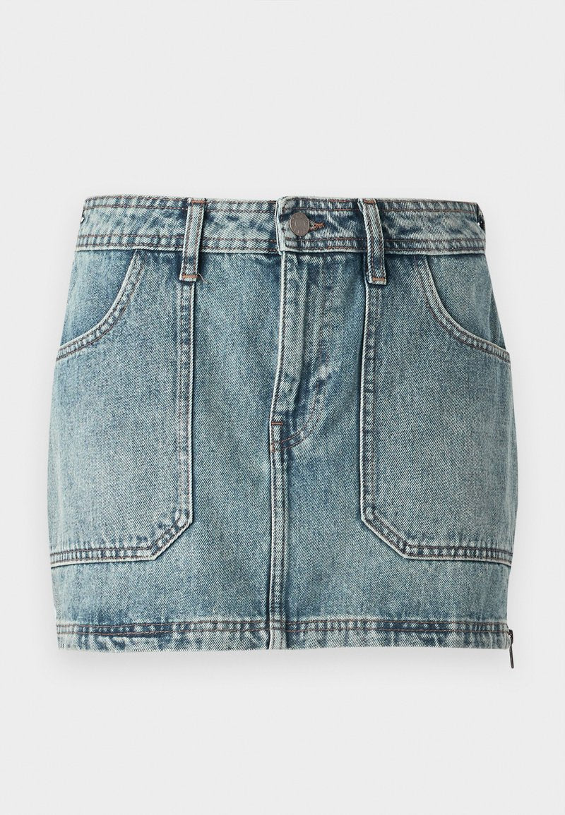 GO SIDE ZIP SKIRT Media 1