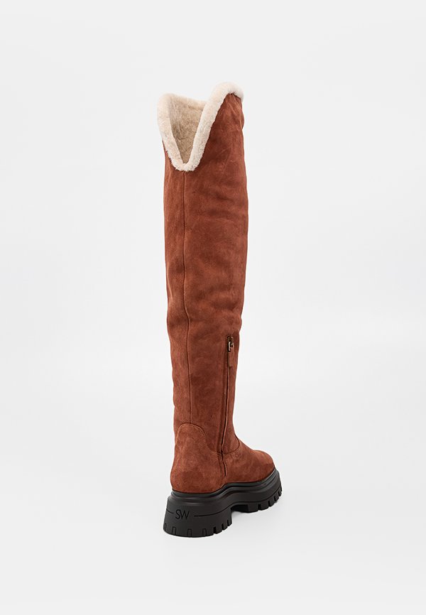 Stuart Weitzman BEDFORD