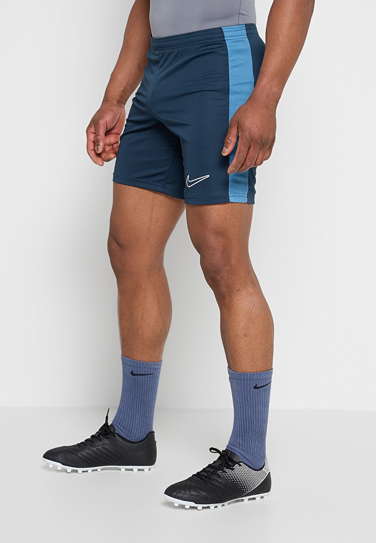 Nike Performance SLIM FIT