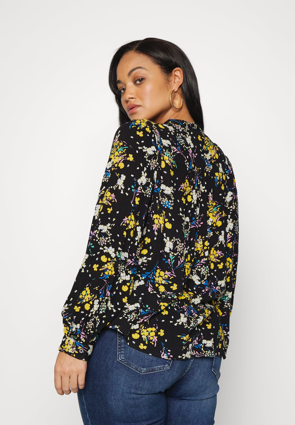 Marks & Spencer YOKE DETAIL