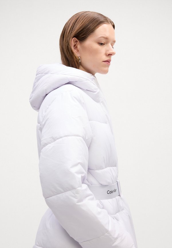 Calvin Klein Jeans BELTED MIDWEIGHT PUFFER