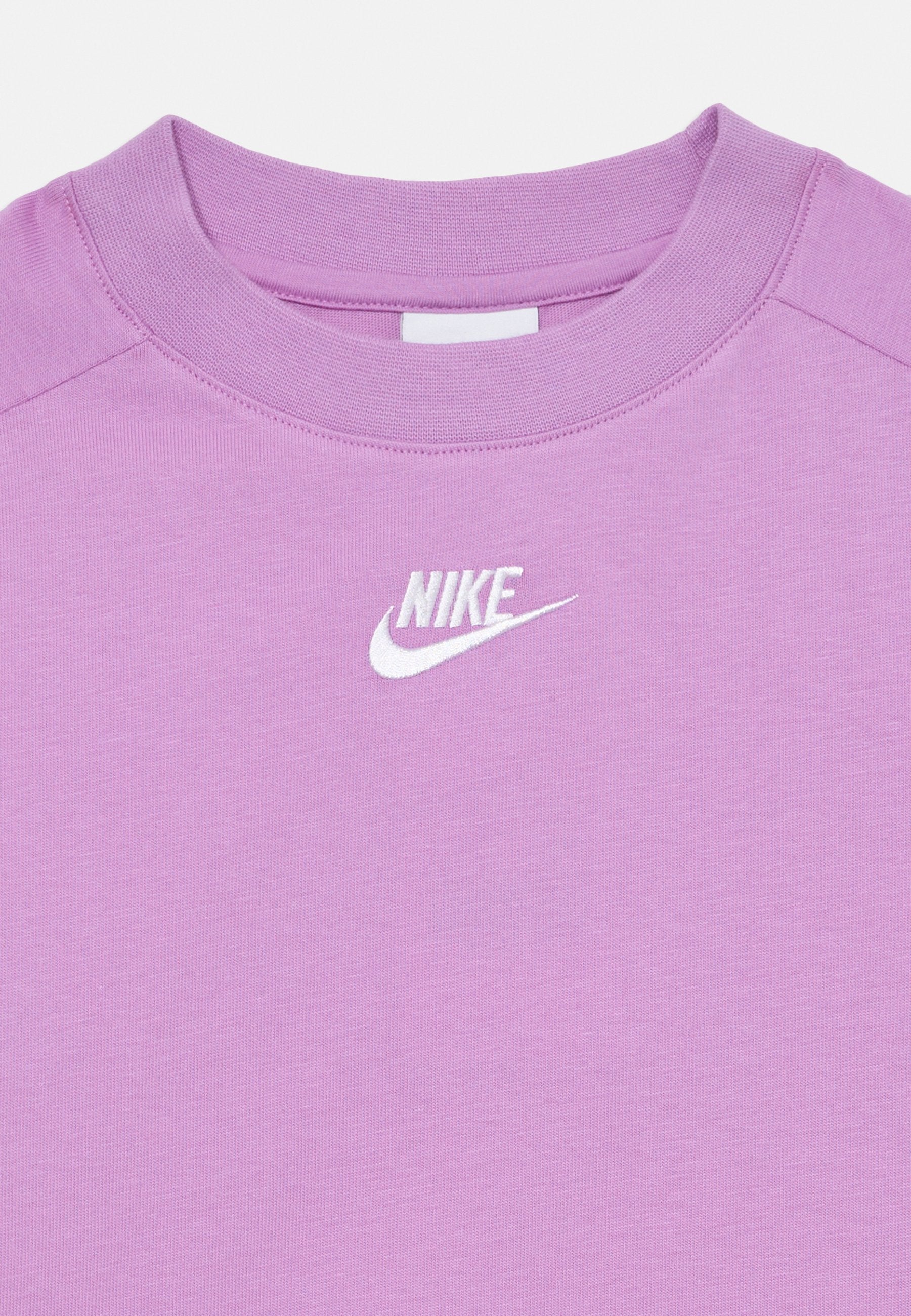 Nike Sportswear