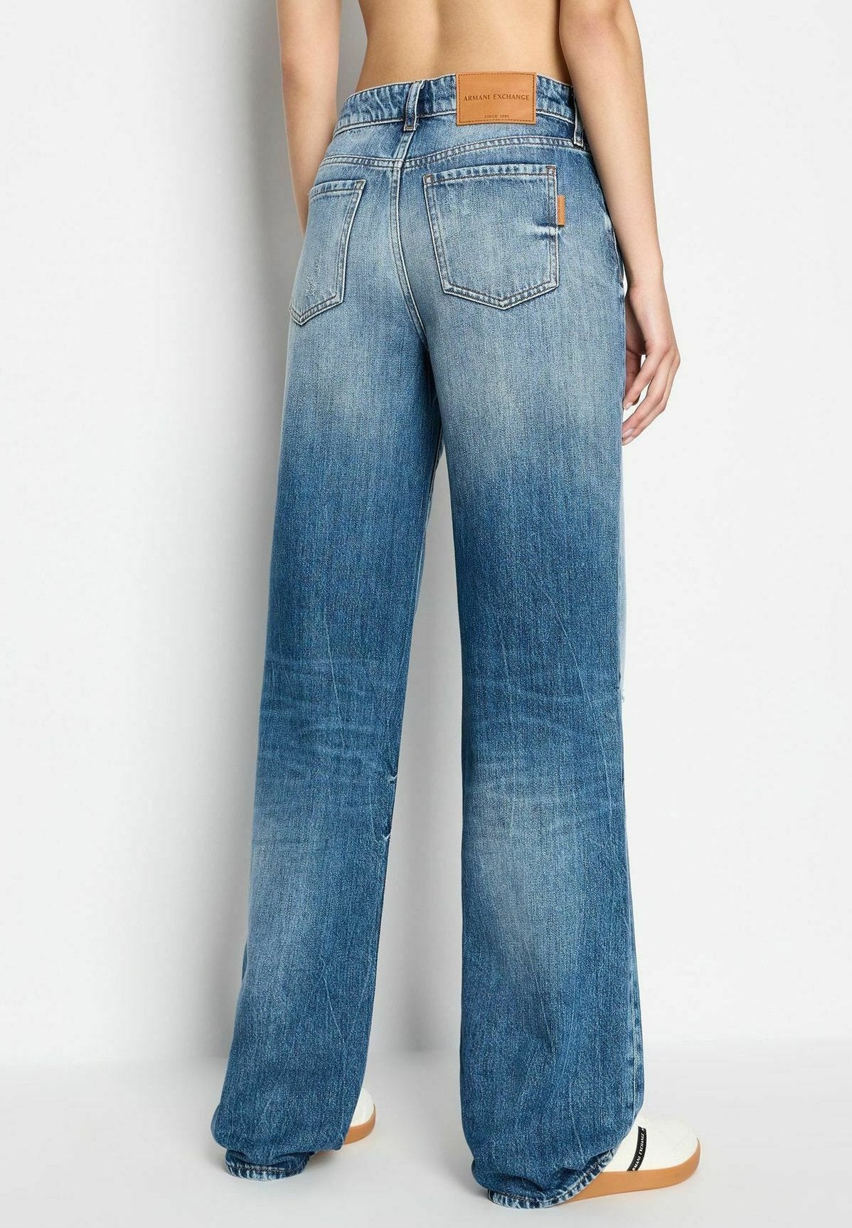 Armani Exchange Flared Jeans Media 3