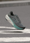 New Balance FRESH FOAM X MORE V6 - Road running shoes - slate grey/castlerock/faded teal