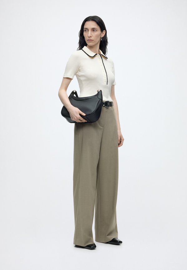 Marc O'Polo MOP X DFB TRAVEL COLLECTION PANTS WIDE LEG WELT POCKETS