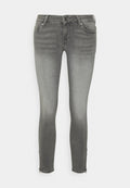Schlanke Jeans aus grau verblassten Denim. Mit einem Reißverschlussdetails am Knöchel, fünf Taschen und klassischen Gürtelschlaufen. Weiche Textur mit leichtem Stretch.