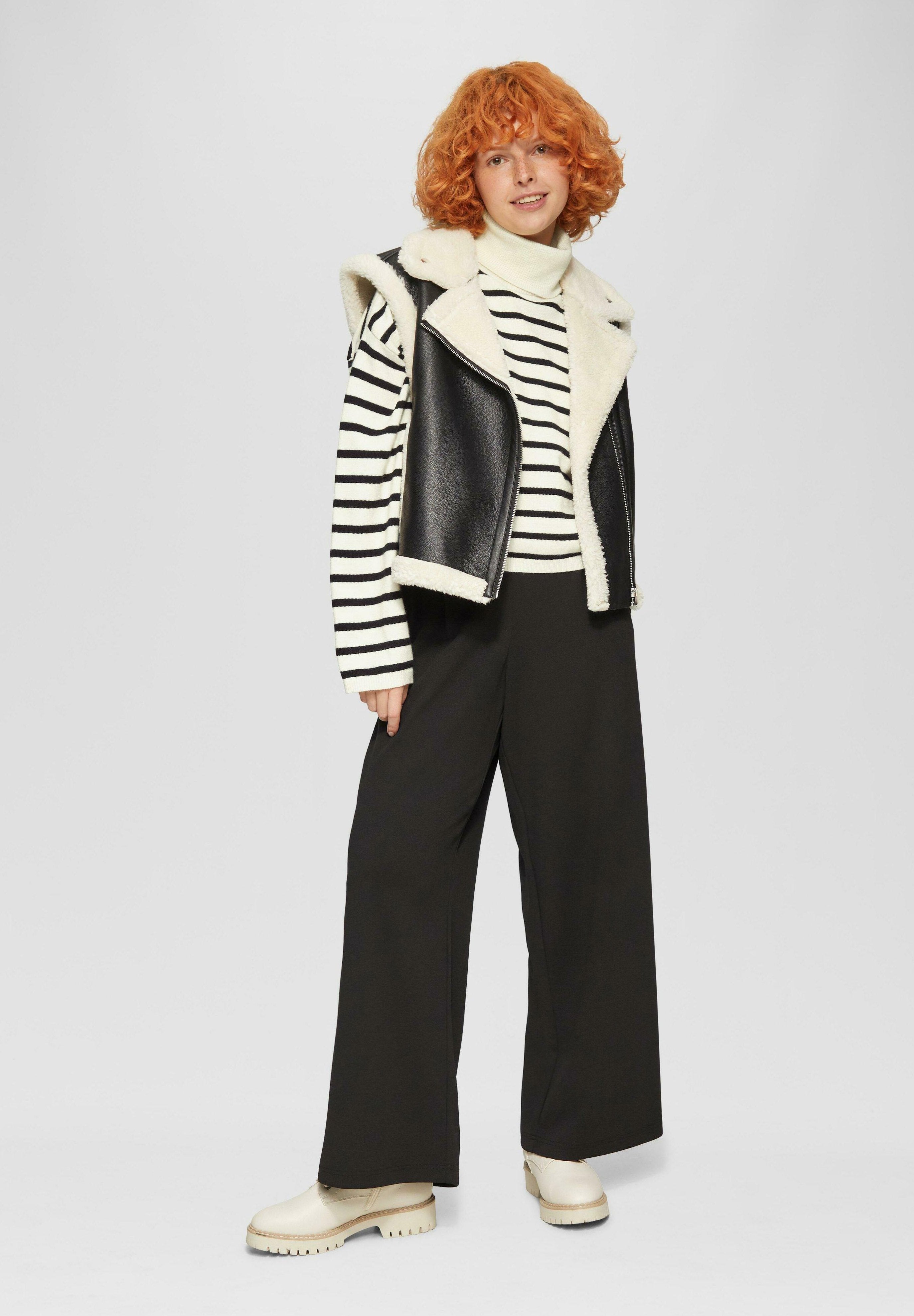 s.Oliver Strickpullover Media 2