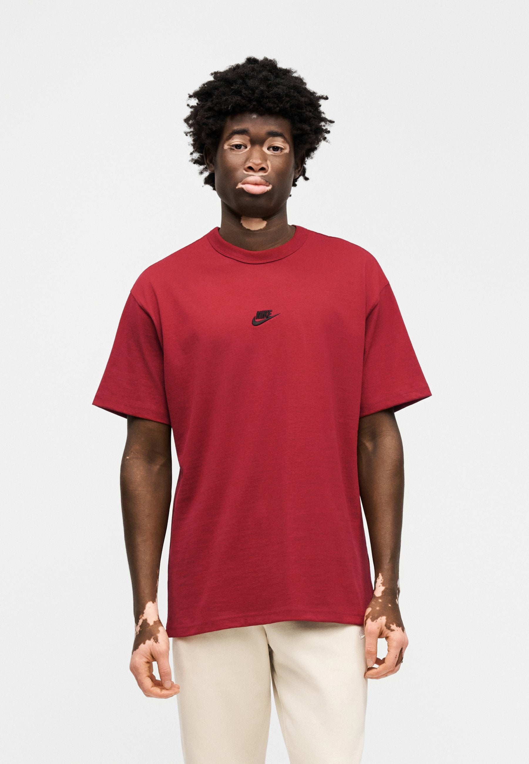 Nike Sportswear M NSW TEE LSE PREM ESS SUST