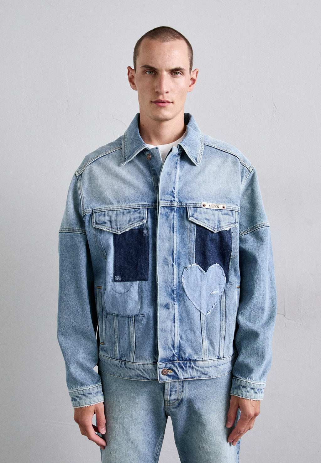 MOSCHINO