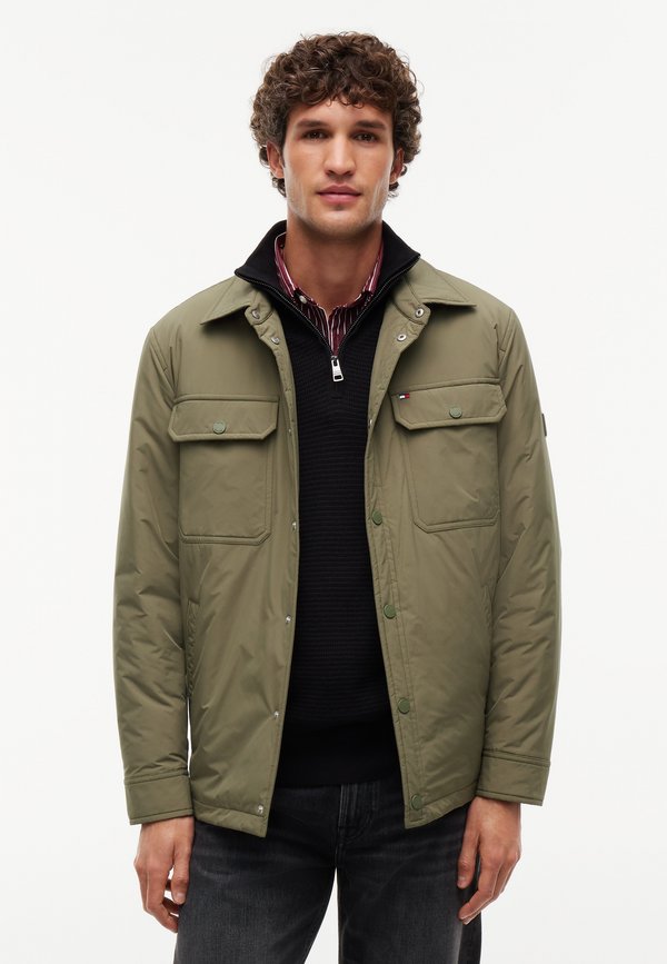 Tommy Hilfiger PACKABLE LW SHIRT JACKET - Summer jacket - ghost fern