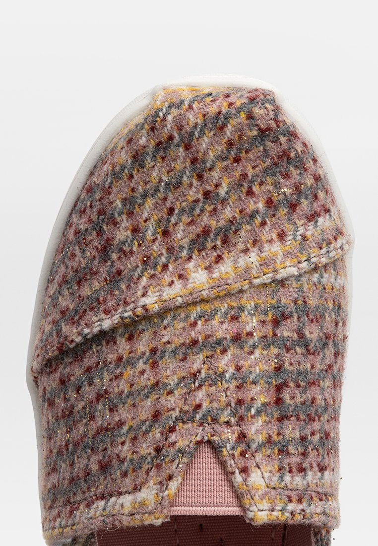 TOMS ALPARGATA