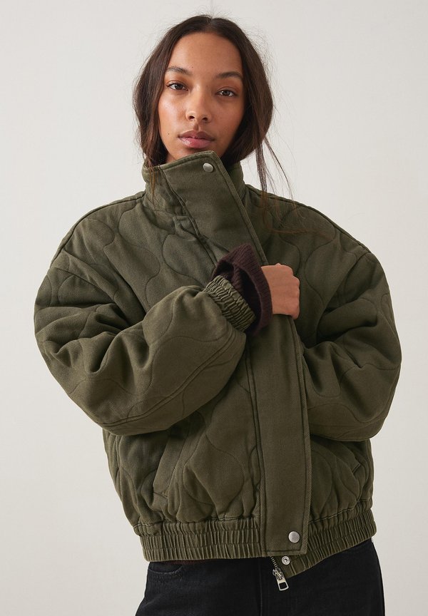 Bershka Light jacket - khaki