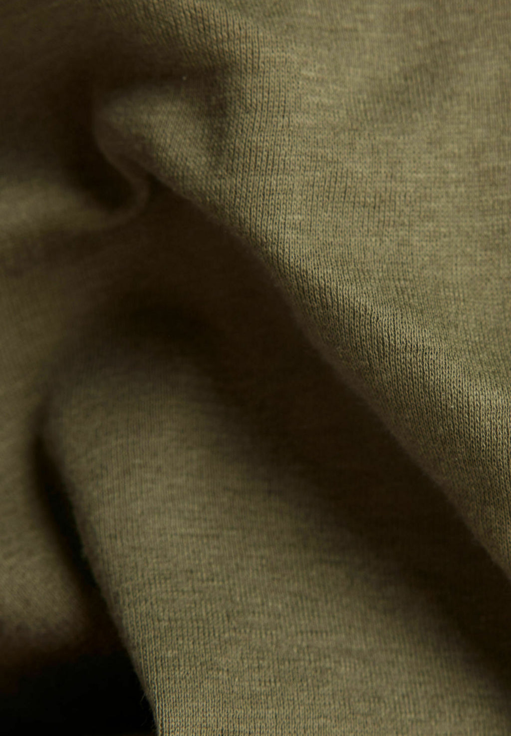 BACK SEAM LOOSE Media 6