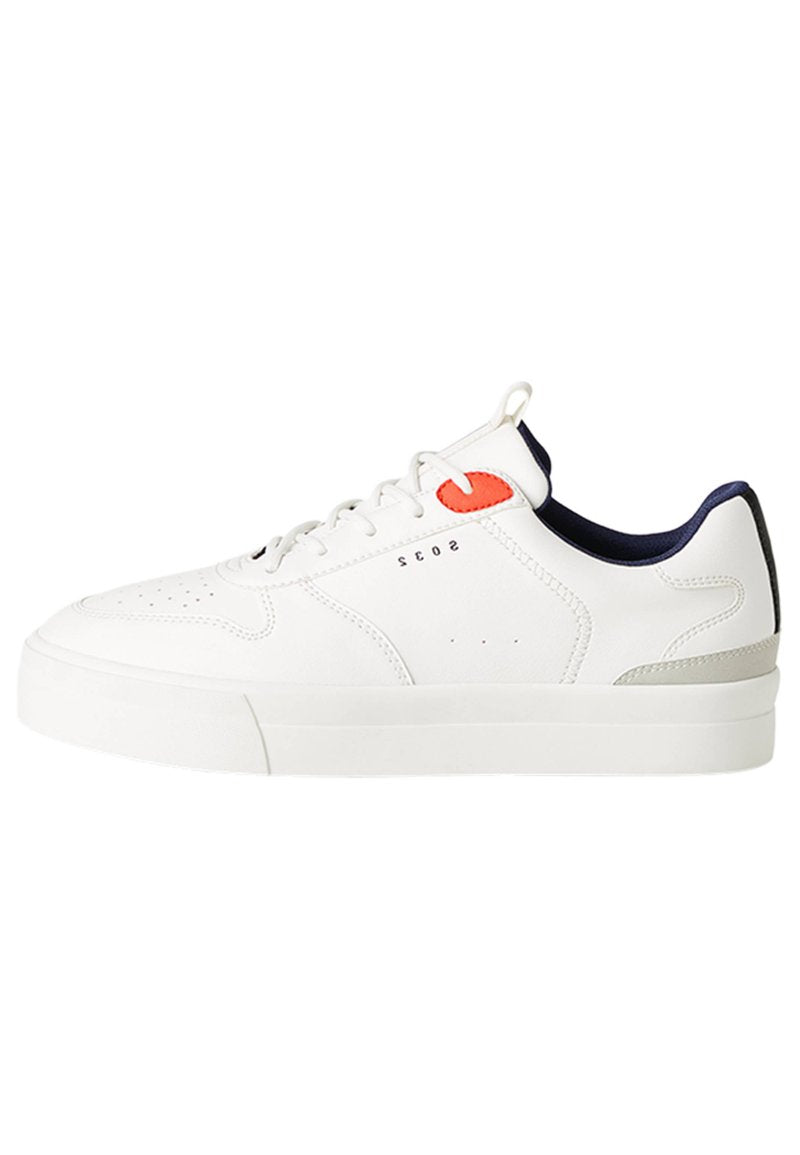 Bershka Sneaker low Media 1