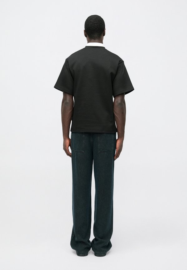 Essential Collective POCKET STUD