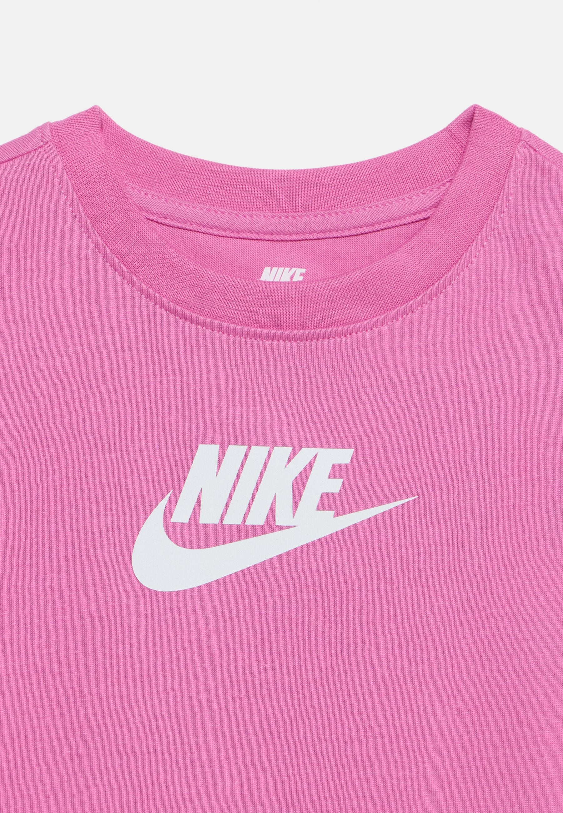 Nike Sportswear