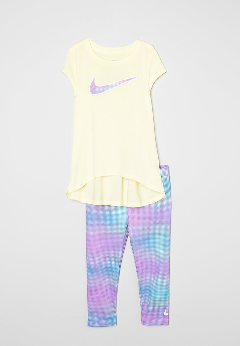 Nike Sportswear SET