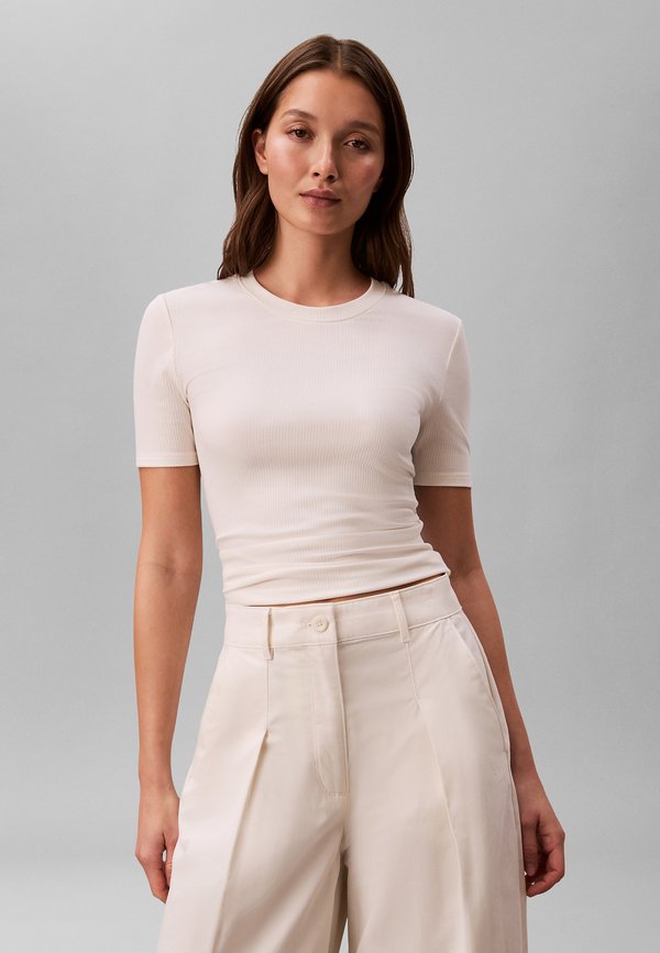 Calvin Klein Basic T-shirt - tofu