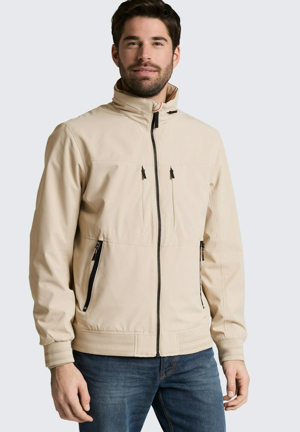 TOM TAILOR MIT VERSTAUBARER KAPUZE - Bomber Jacket - cashew beige