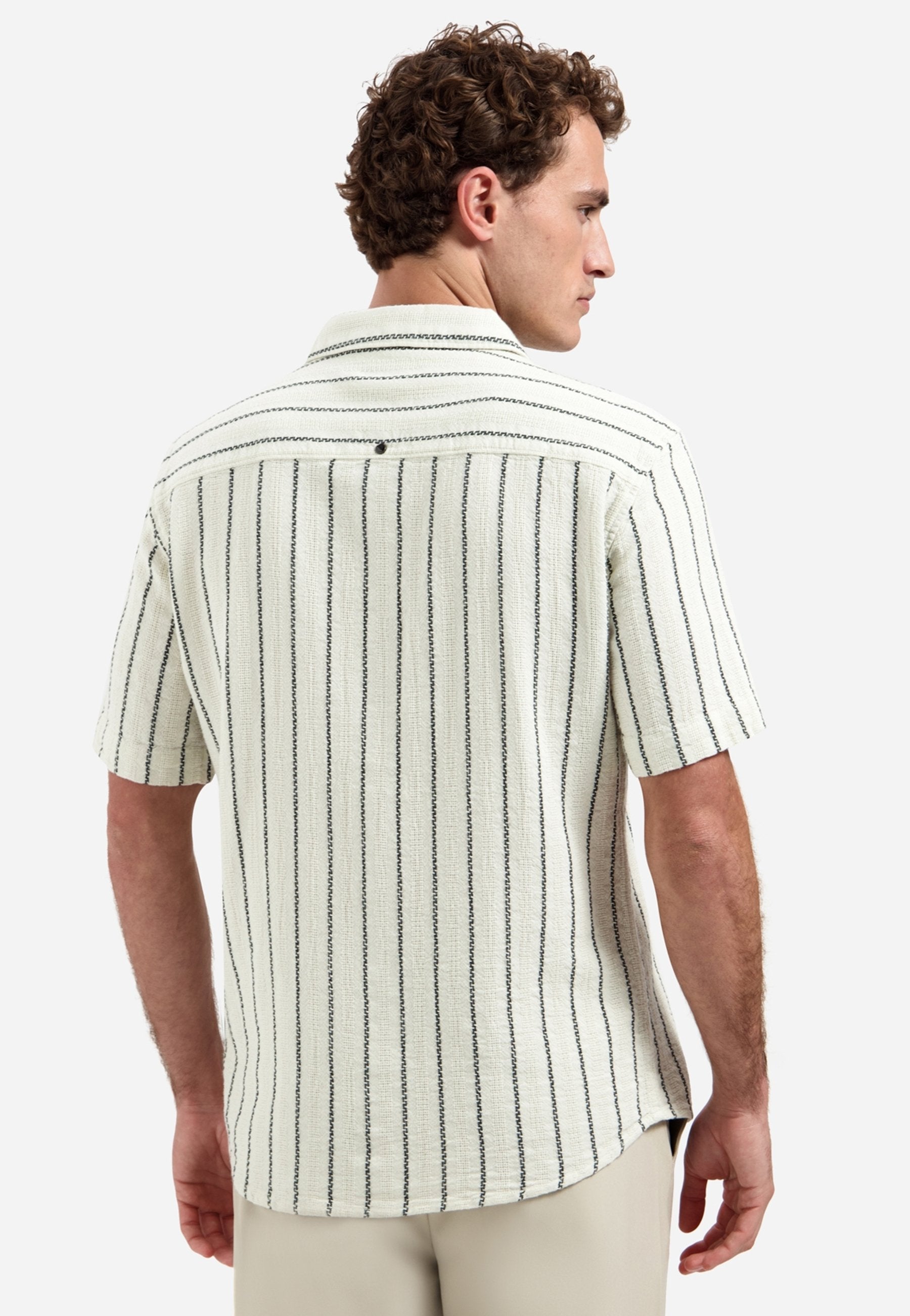 STRIPED SHORT-SLEEVED  Media 4