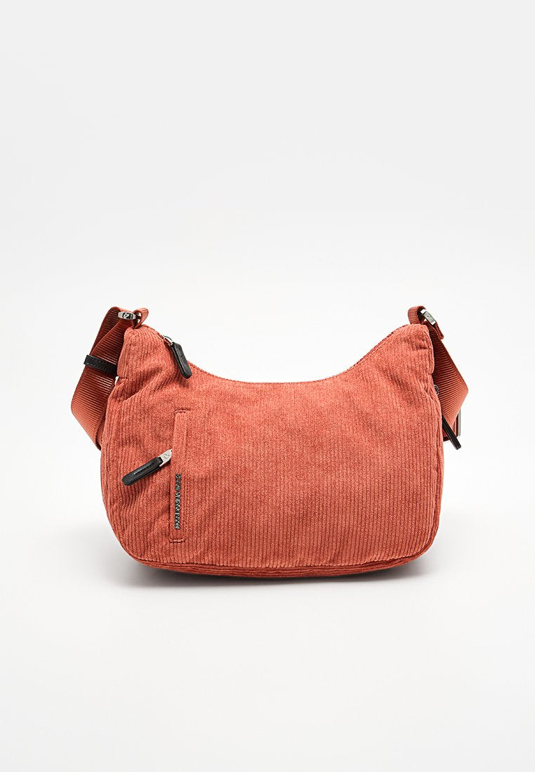 Mandarina Duck