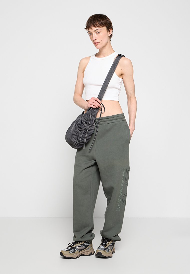 EA7 Emporio Armani Jogginghose Media 3