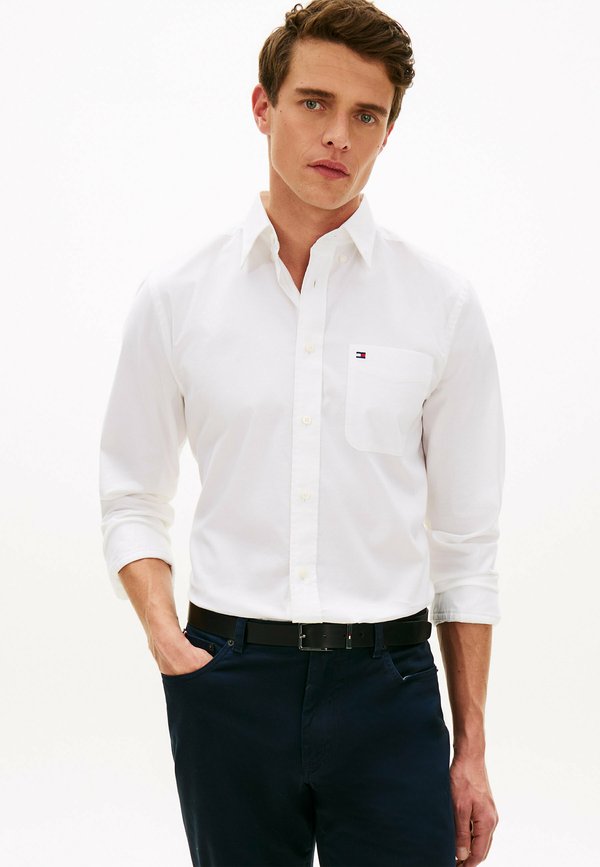 Tommy Hilfiger REGULAR FIT
