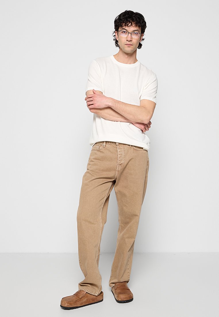 Hackett London
