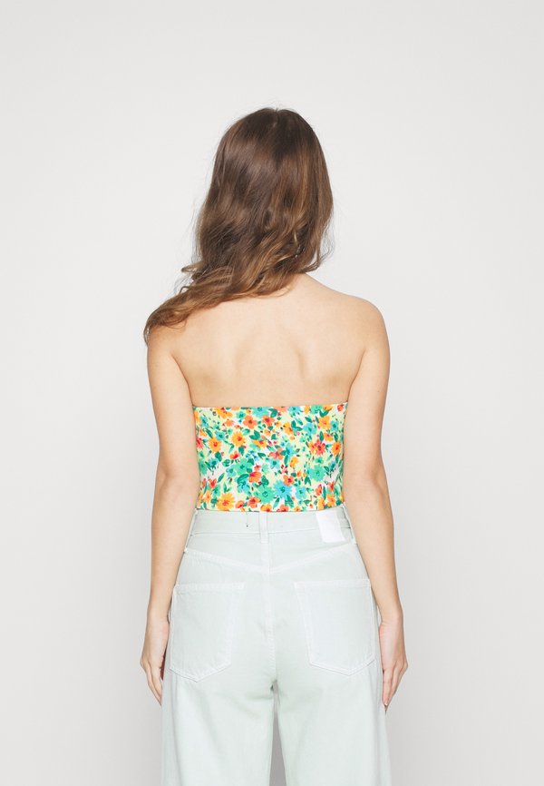 ONLY Petite ONLPELLA BUST