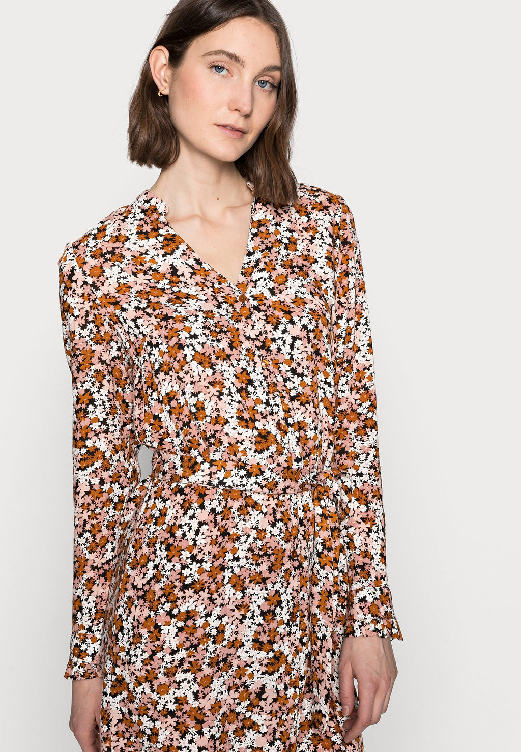 PIECES Tall PCFRIDINEN DRESS