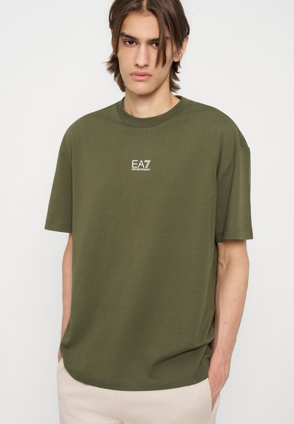 EA7 Emporio Armani