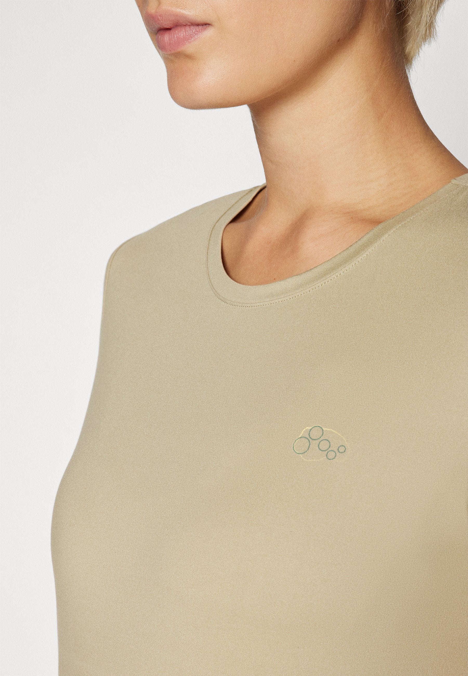 ONLY Play ONPFONT LIFE ON TEE