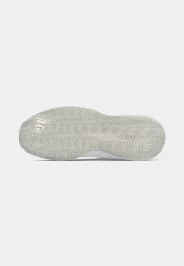 adidas Performance AVAFLASH