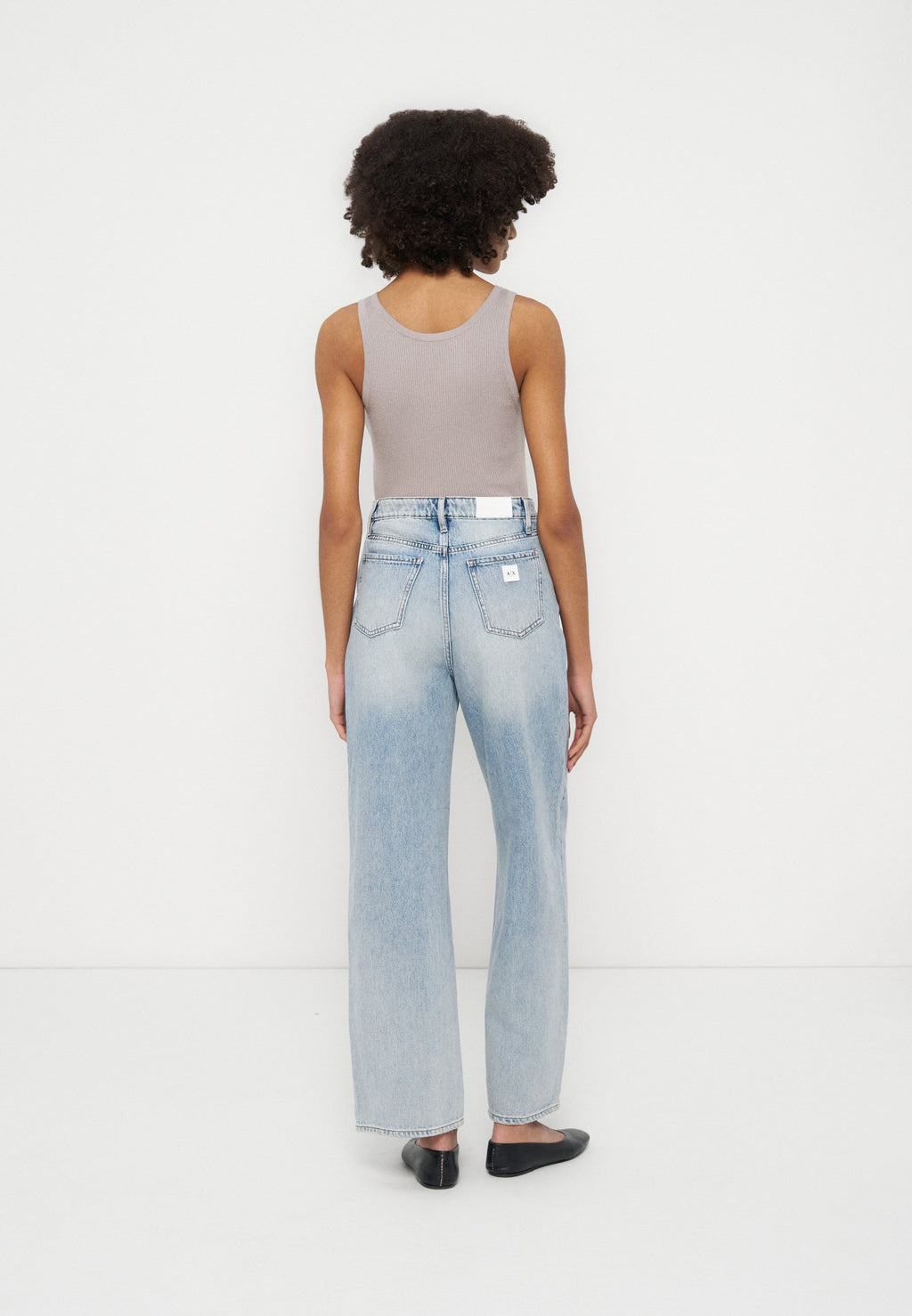 Armani Exchange Wide Leg Media 2