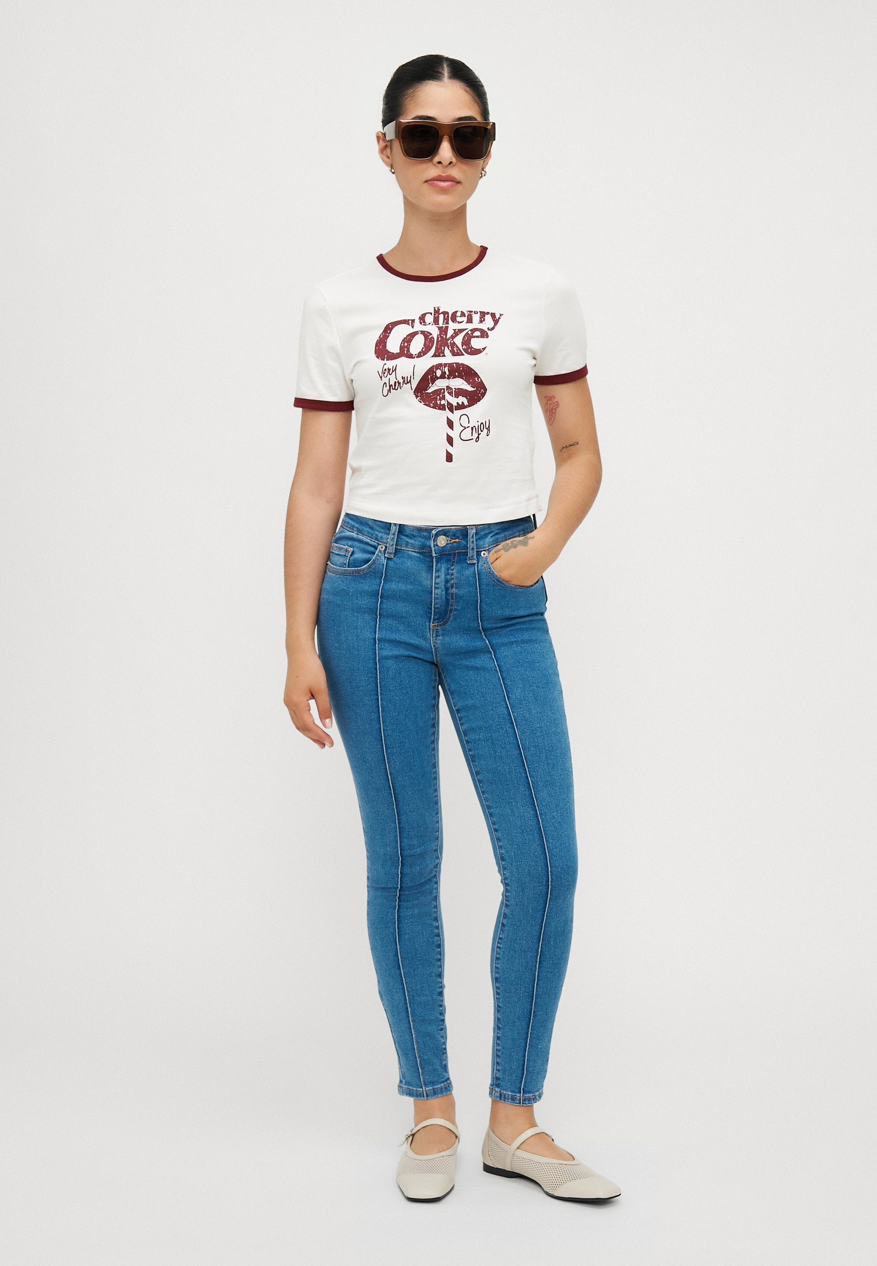 ONLHUSH MID WAIST PINTUCK Media 2