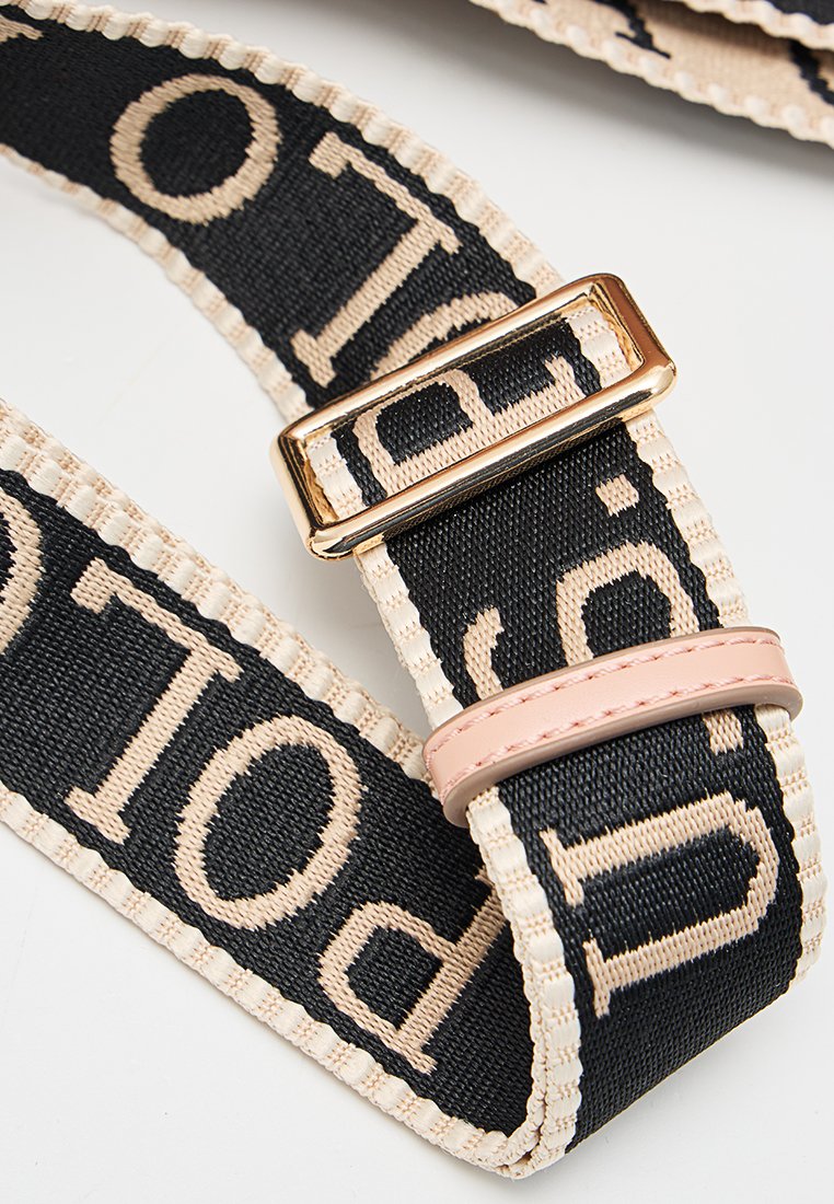 U.S. Polo Assn.