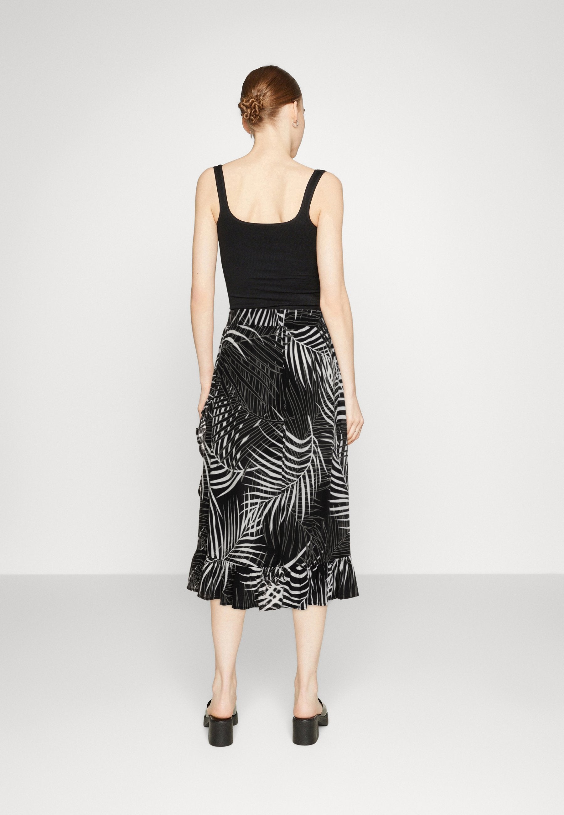 ONLFRIDA WRAP SKIRT Media 4