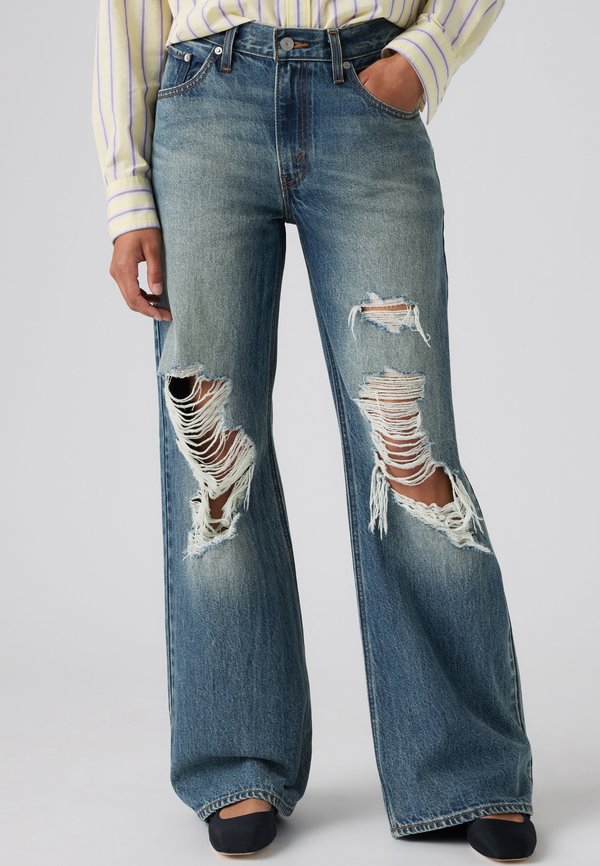 Levi's® LOOSE BOOT - Flared Jeans - well ventilated