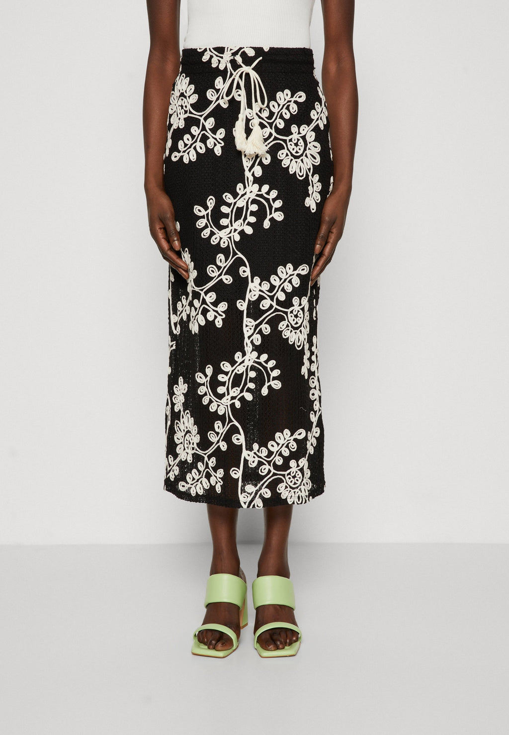 Vero Moda Tall VMCLARA SKIRT