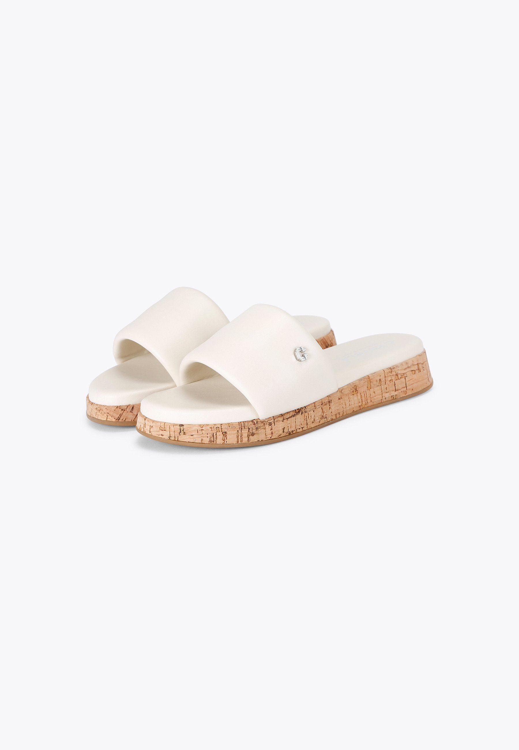 Carvela CLOUD