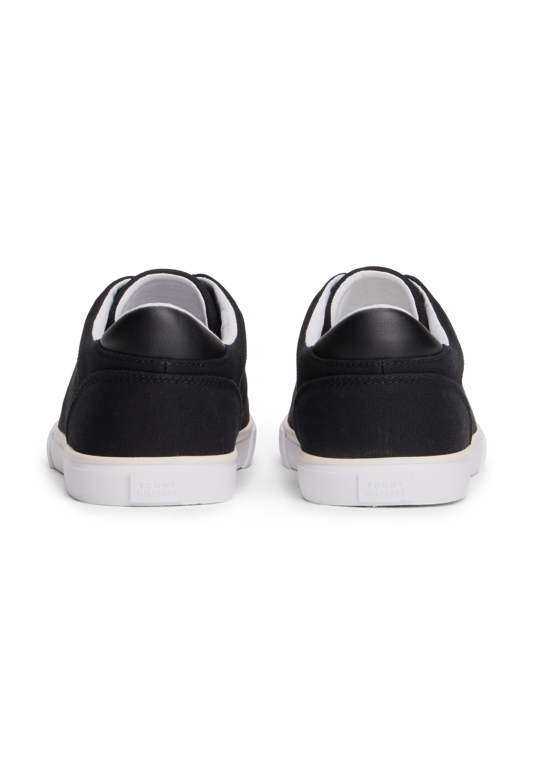 LOW PROFILE CANVAS LACE-UP TRAINERS Media 3