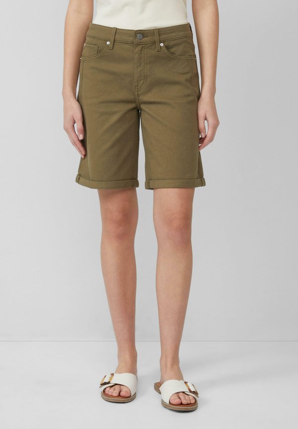 s.Oliver KAROLIN REGULAR FIT MID RISE - Denim shorts - olivgrün